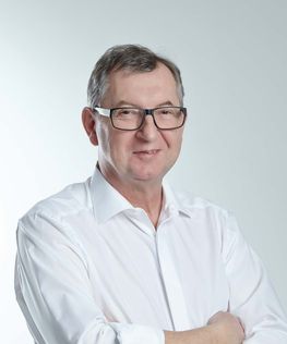 Dr. Reinhard Höfner
